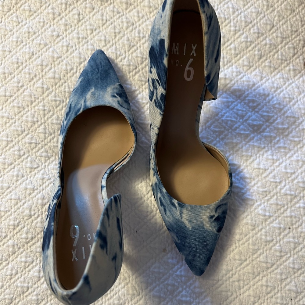 Mix No. 6 heels in a blue and white tye-dye